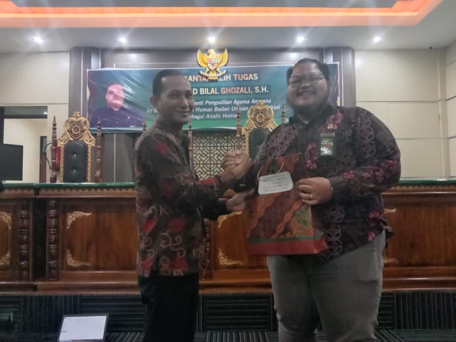Foto_pelepasan_1.jpeg - 102.15 kB