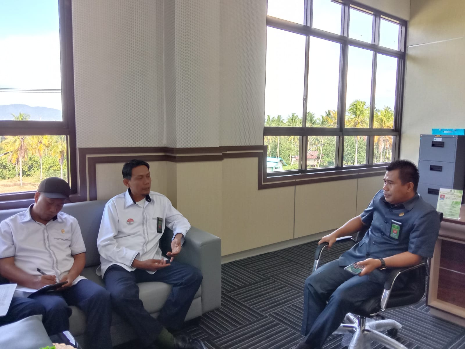 foto_briefing1.jpeg - 191.25 kB
