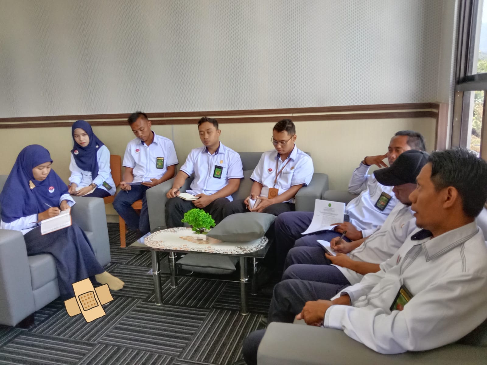 foto_briefing3.jpeg - 194.29 kB