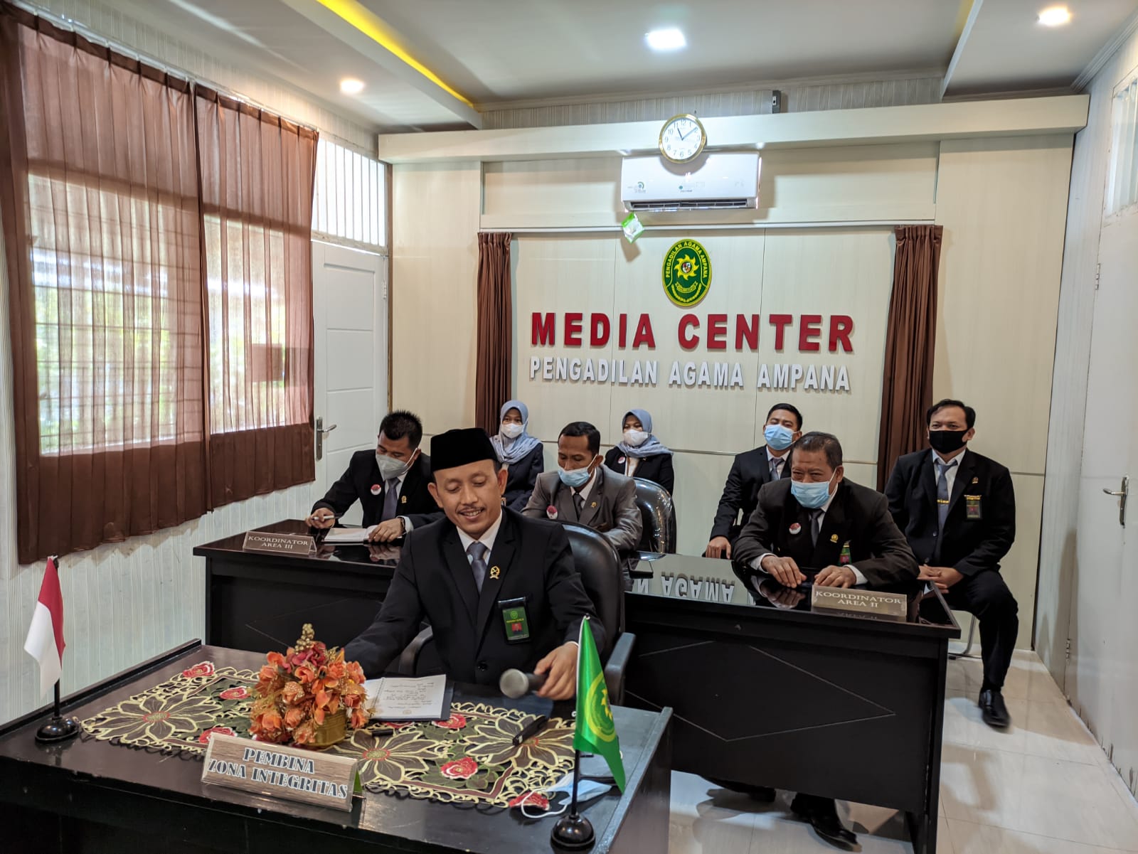 Presentasi ZI Badilag 1